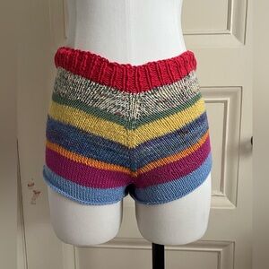 Knit striped shorts